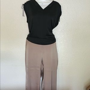 Set pants and blouse